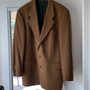 Men’s cashmere blend blazer. Mustard tan color 41R.